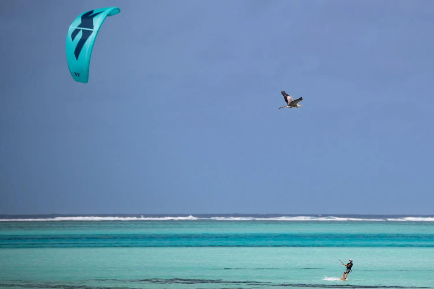Zanzibar Kitesurfing Jambiani Lagoon with kitesurfer