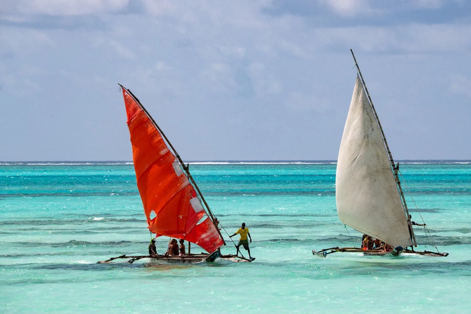 Zanzibar Kitesurfing Jambiani with Swahili Dhows